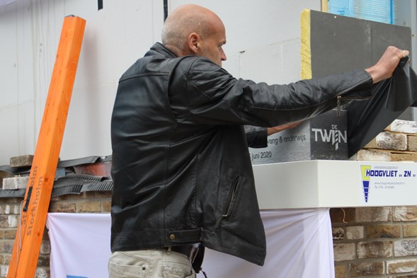 Eerste steen De Twijn (2)
