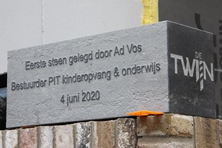 Eerste steen De Twijn (3)